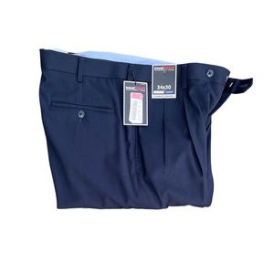 NWT Roundtree & Yorke 34/30 Men’s Pants Dark Blue